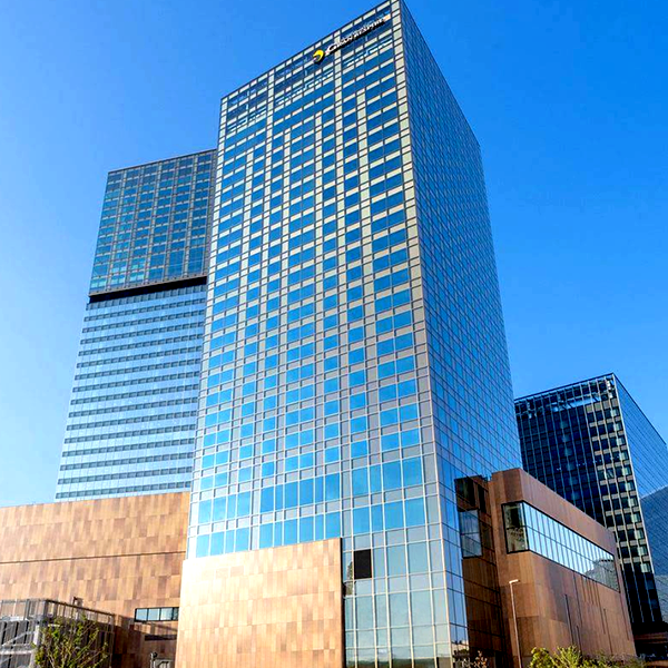 ホテル阪急グランレスパイア大阪／大阪府大阪市北区大深町５番54号　グラングリーン大阪 南館